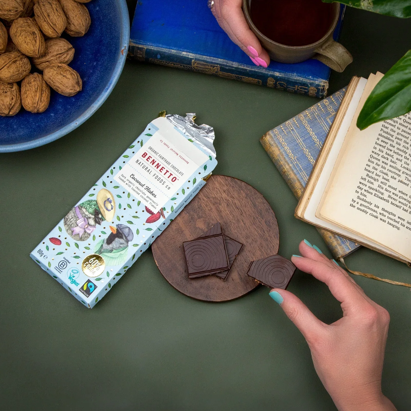 Bennetto Organic Choc Dark Chocolate 80g - Coconut Flakes - Image 4