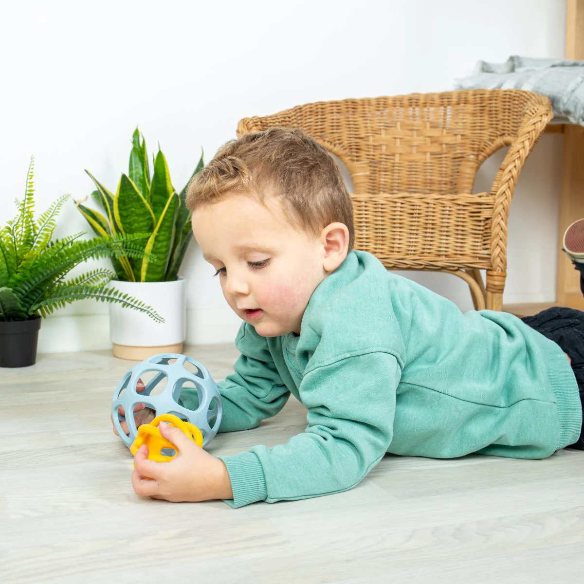 Bigjigs Toys Activity Balls - Image 2