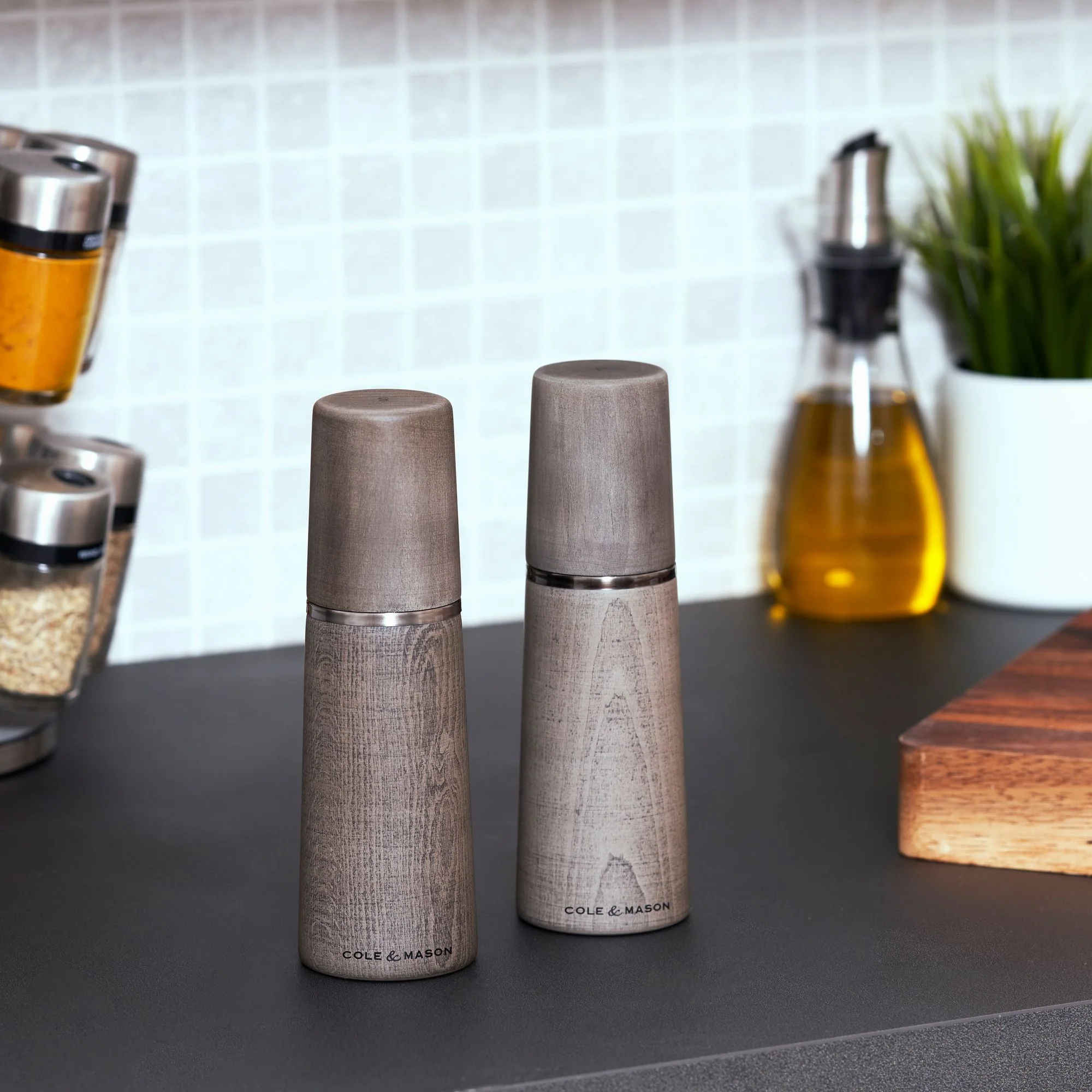 Cole & Mason Marlow Salt & Pepper Mill Set - Image 2