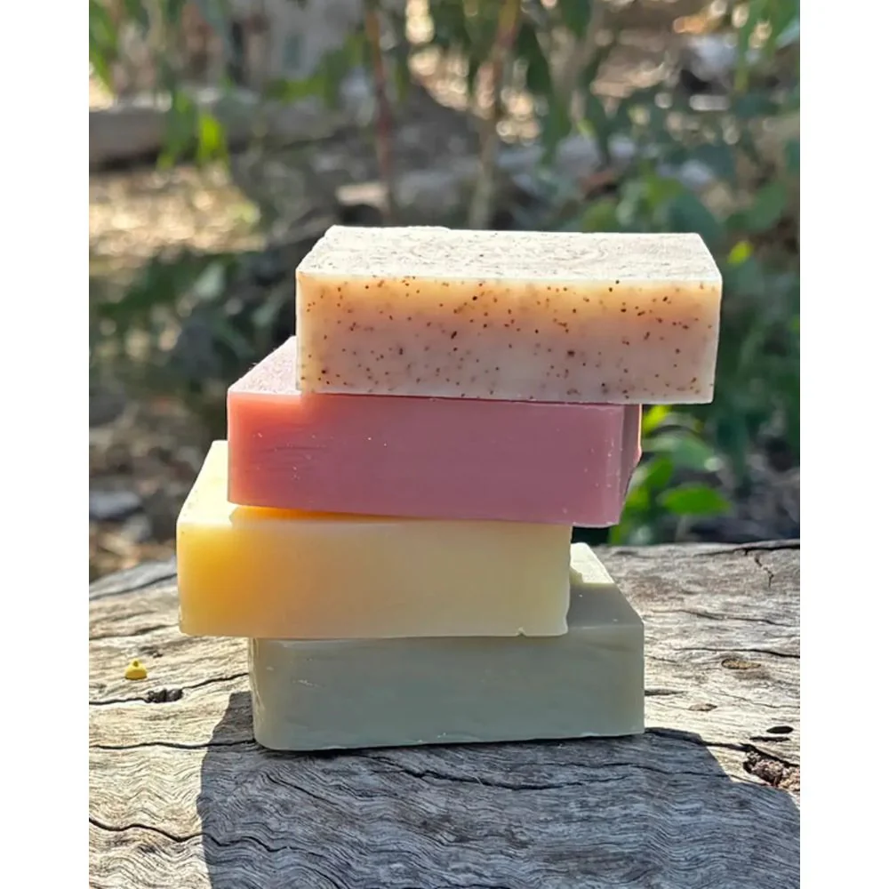 Earth Greetings Essential Oil Soap 120g - Image 3