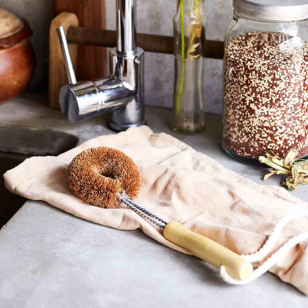 EcoMax Coconut Fibre Dish Brush - Image 3