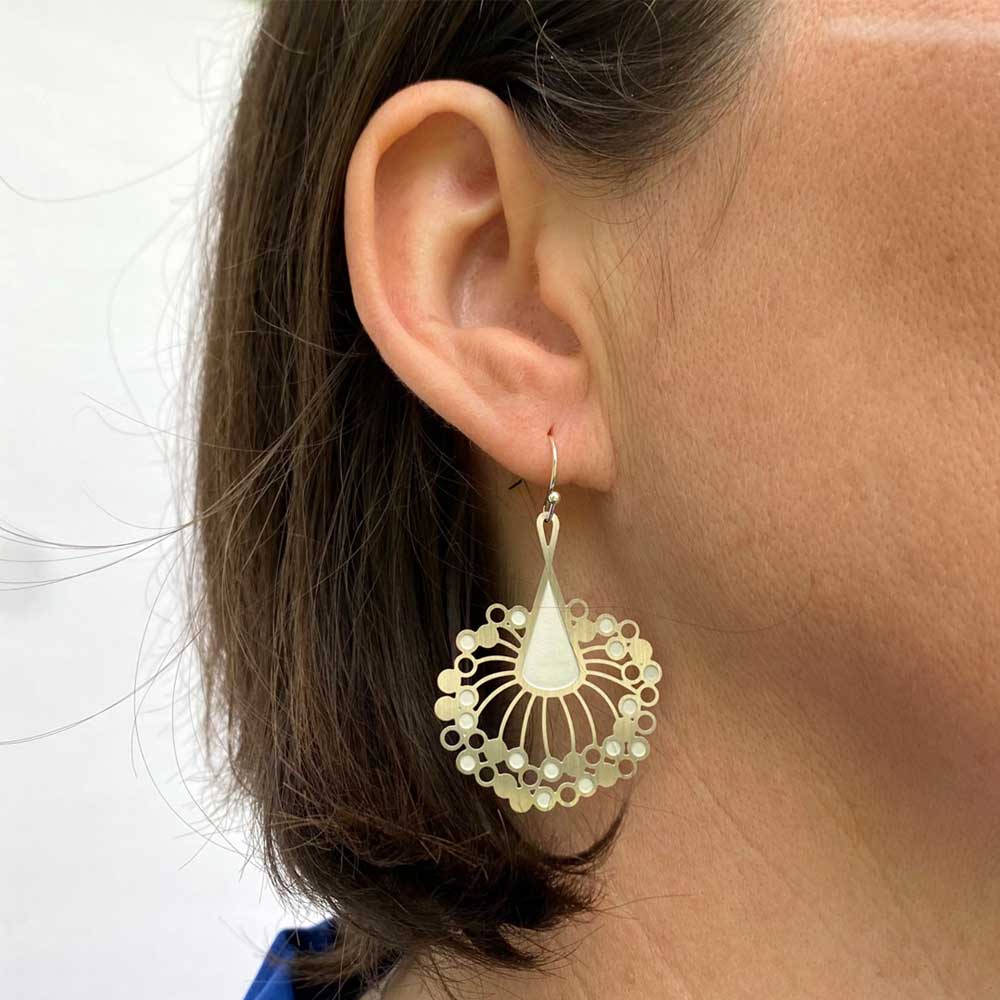 Go Do Good Hook Earrings - Gum Blossom - Image 2
