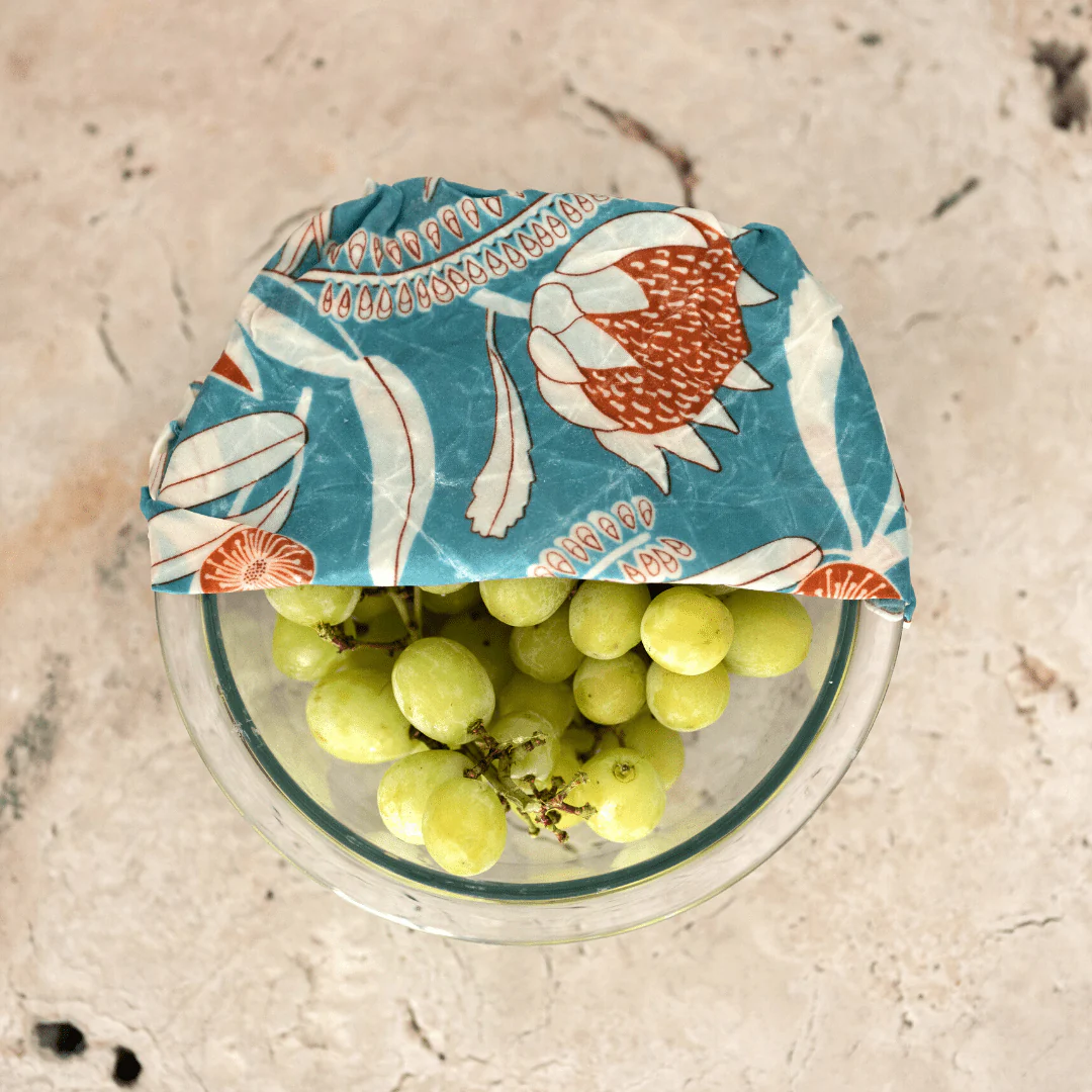 Honeybee Beeswax Wrap Roll (28cm x 100cm) - Image 8