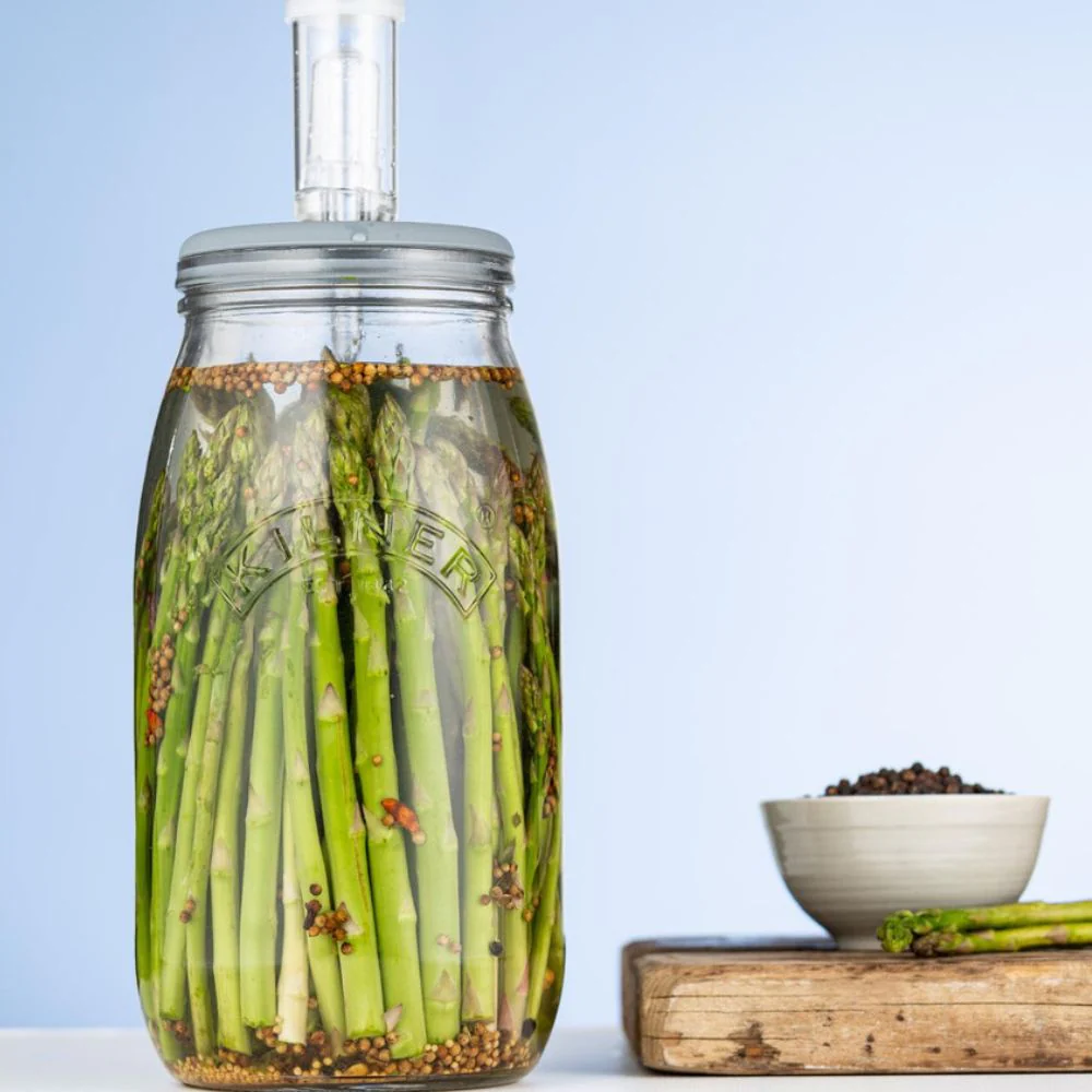 Kilner Fermentation Jar Kit with One 3 Litre Jar, Air Lock Lid, Weights - Image 4