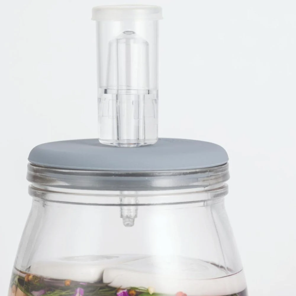 Kilner Fermentation Jar Kit with One 3 Litre Jar, Air Lock Lid, Weights - Image 6