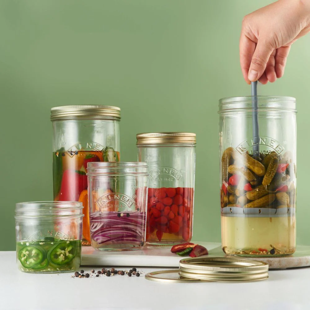 Kilner Pickle Jar with Lifter 1 Litre - Image 4