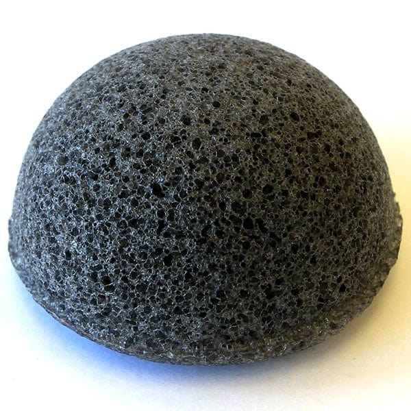 KUU Konjac sponge - bamboo charcoal for acne prone skin - Image 3