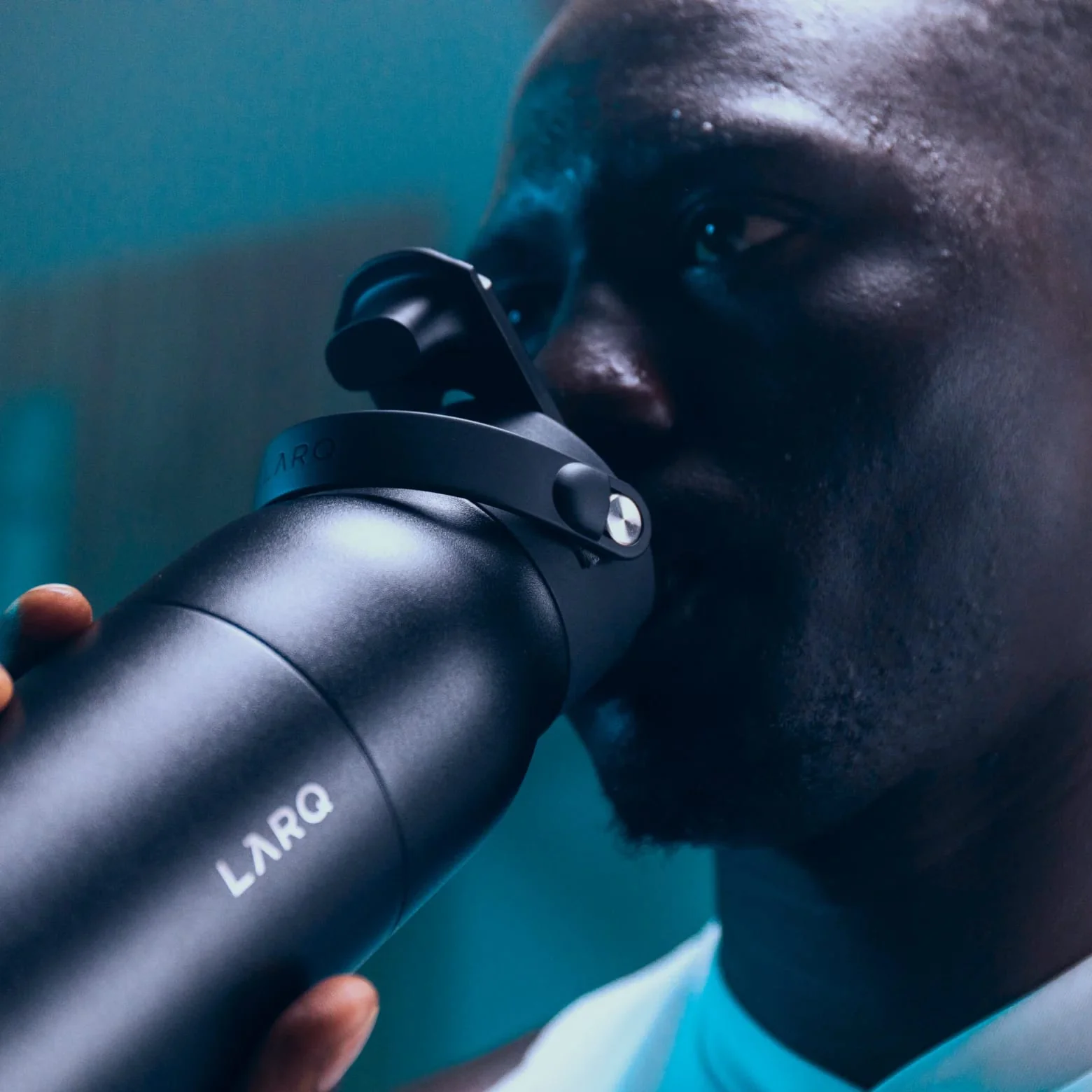 Larq PureVis 2.0 Self Cleaning Bottle 1L - Image 3
