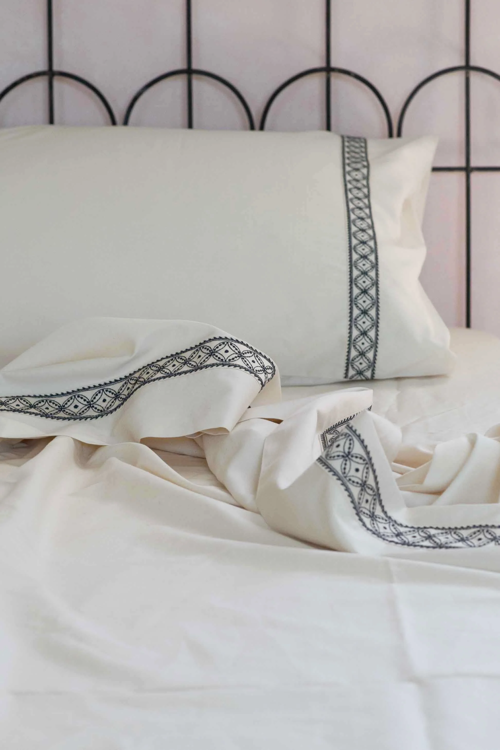 Lazybones Organic Cotton Sheet Set - La Belle - Image 7