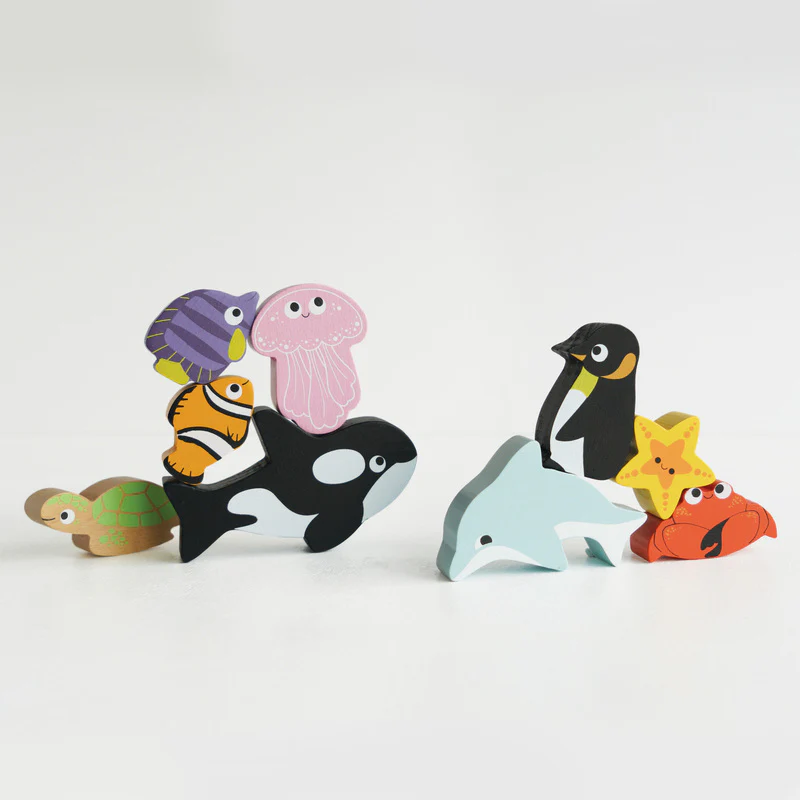 Le Toy Van Petilou Ocean Stacking Animals & Bag - Image 3