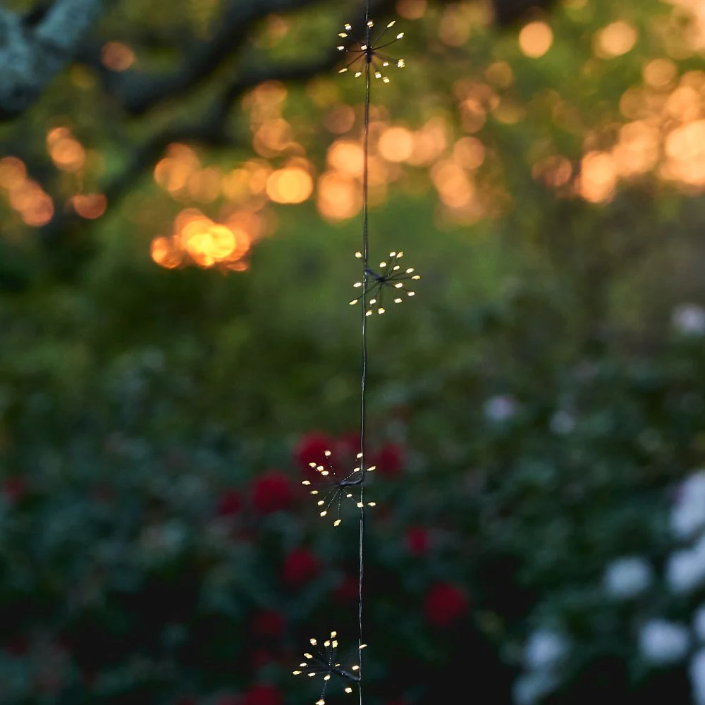 Lumina Outdoor Starburst Chain Lights - Solar Powered - Image 4