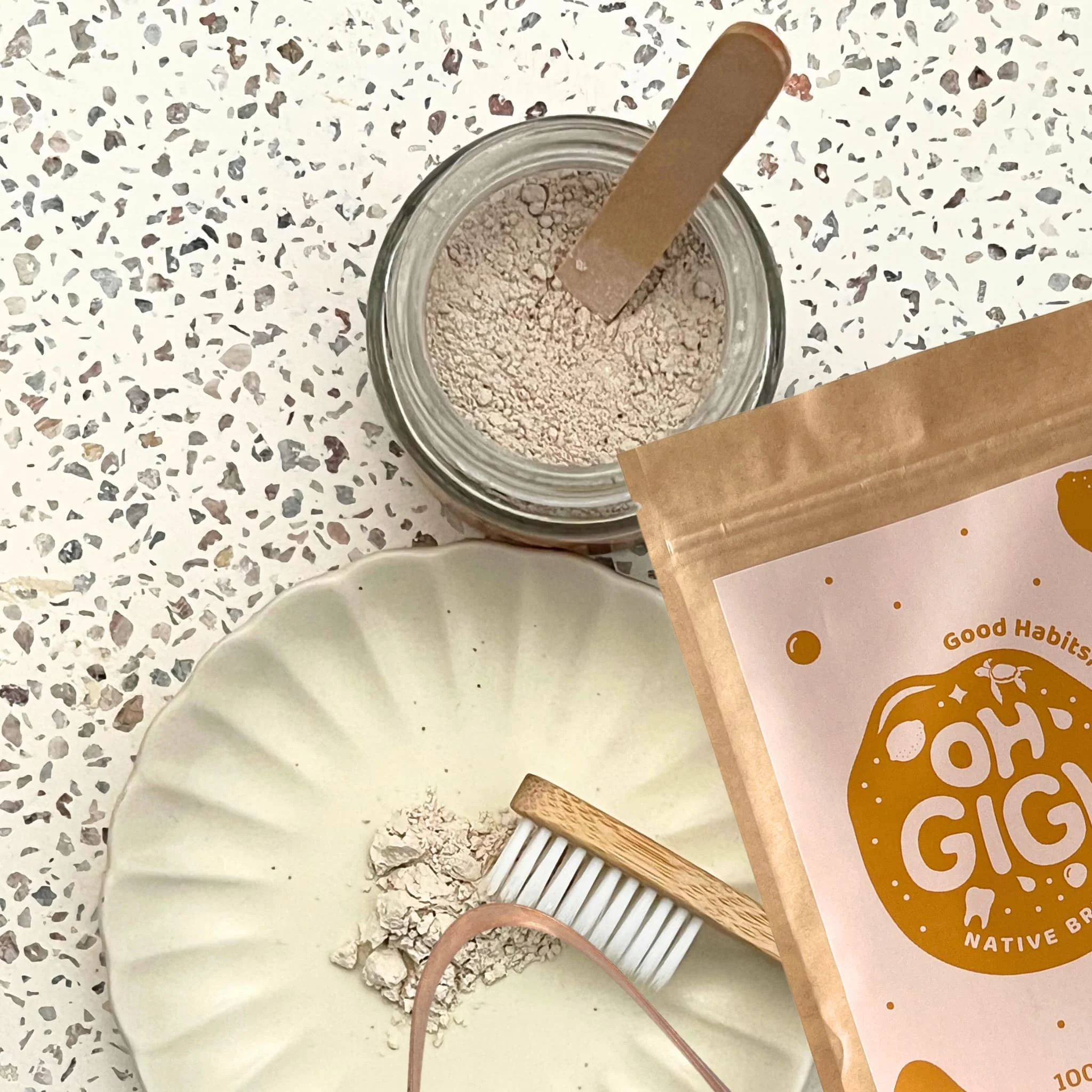 OhGiGi Organic Tooth Powder - Native Brush - Image 2