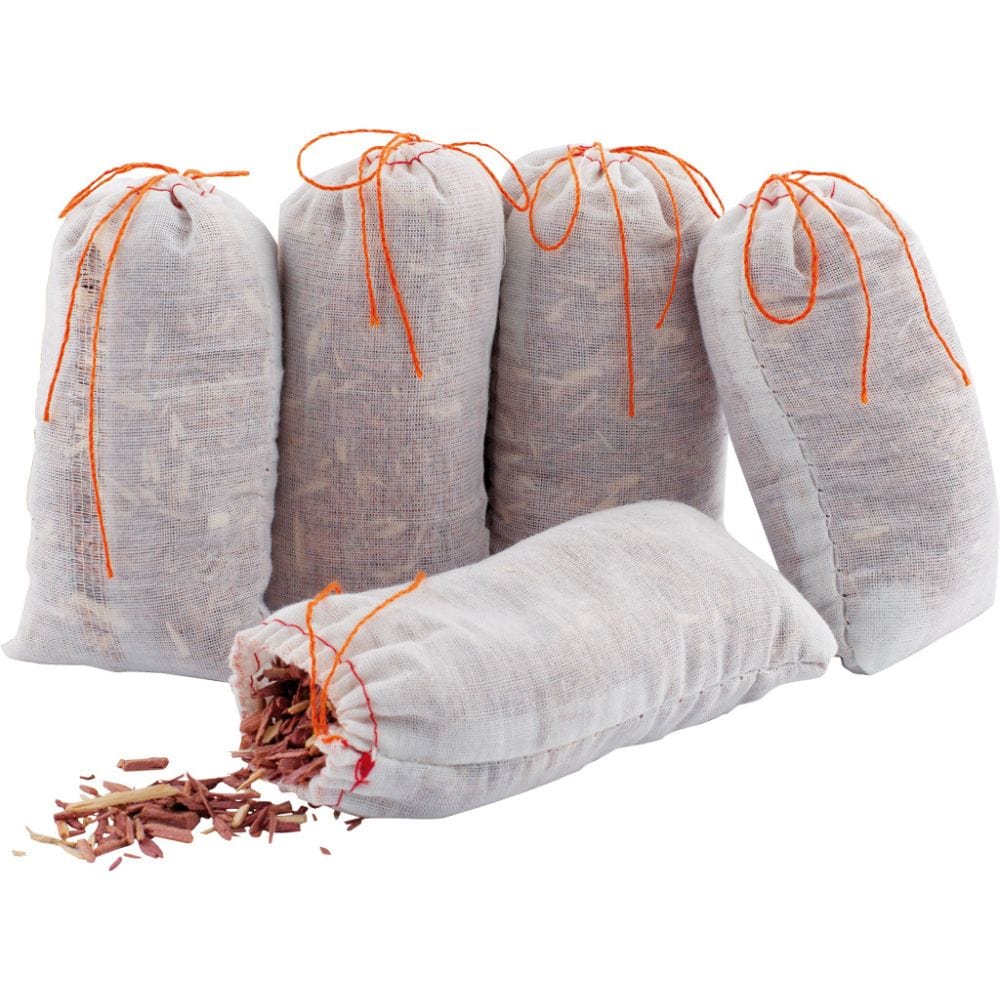 Redecker Red Cedar Sachets - Pack 5 - Image 2