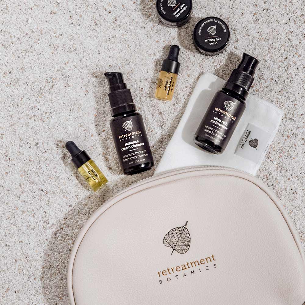 Retreatment Botanics Luminous Traveller Skincare Set - 8 Piece - Image 3