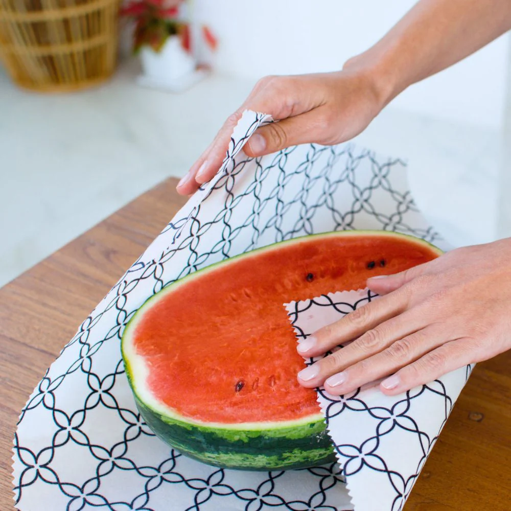 SuperBee Beeswax Food Wrap - Super Large 40cm x 50cm - Image 3