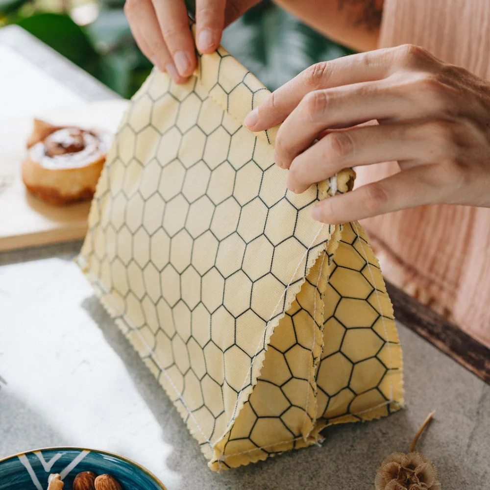 SuperBee Beeswax Food Bag - 2 Compartment - Small - Image 2