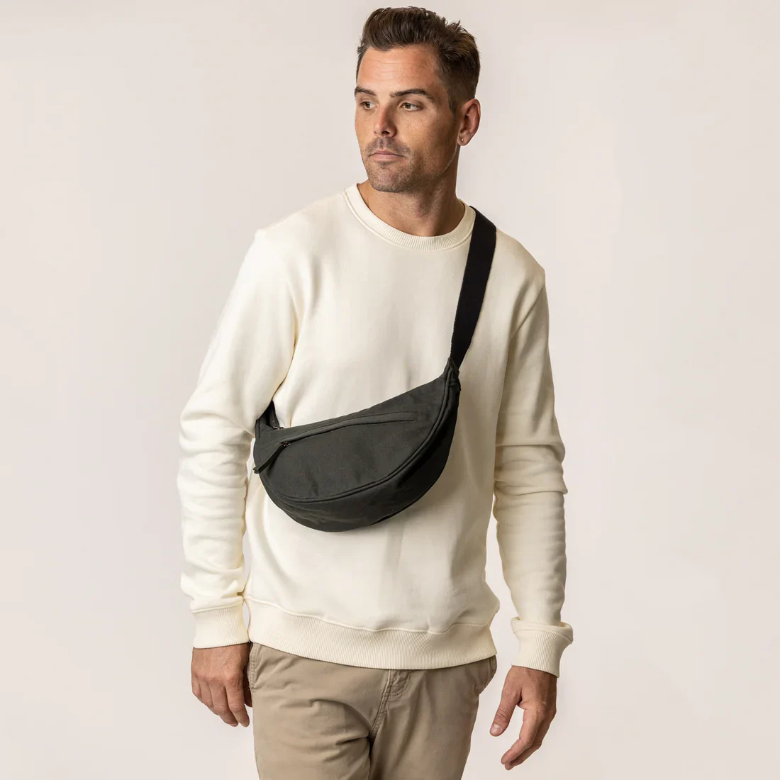 Terra Thread Organic Cotton Crossbody Bag - Image 4
