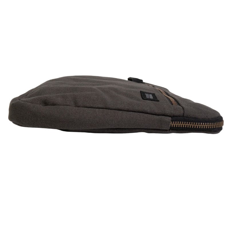 Terra Thread Organic Cotton Laptop Sleeve 13 Inch - Image 6