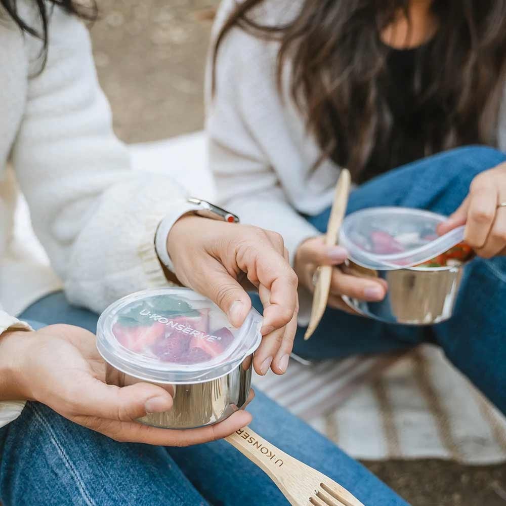 U Konserve Round Stainless Steel Container LARGE 470ml / 16oz - Clear Silicone Lid - Image 4