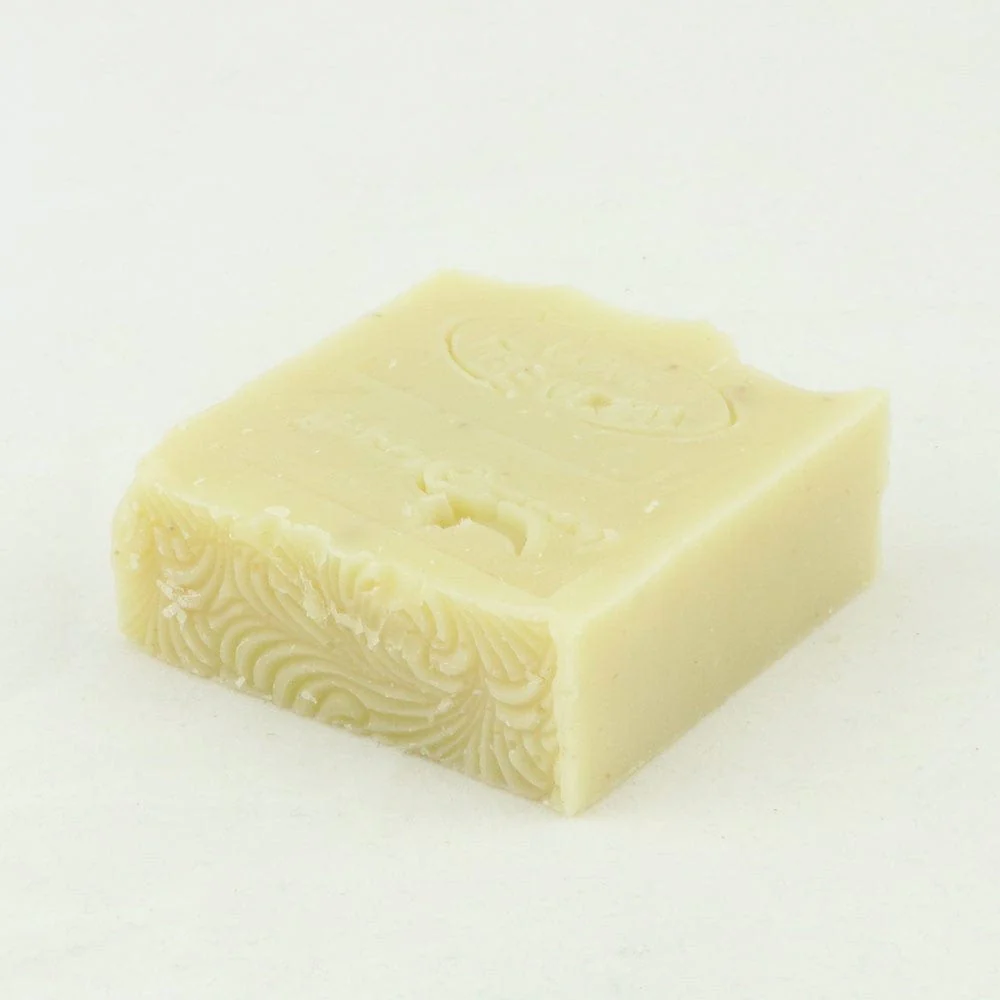 Urthly Organics Soap Bar - Lemongrass - Image 4